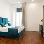 לינה וארוחת בוקר Buonaurio 3*
